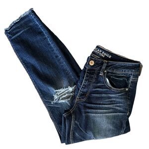 American Eagle Tom Girl Low Rise Stretch Distressed Denim Jeans Size 4 Short